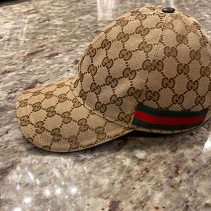 Gucci hat